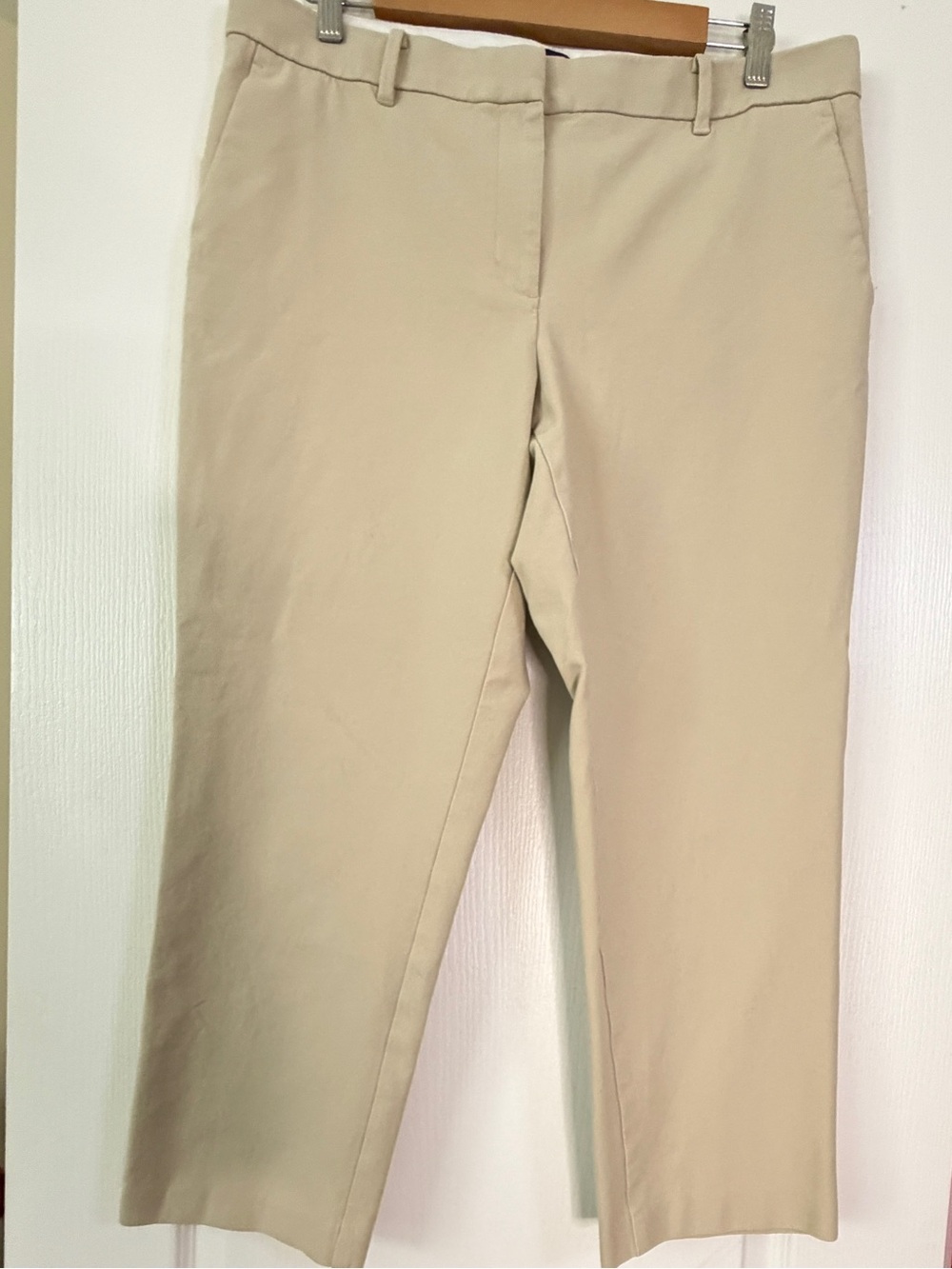 Ann Taylor Curvy Fit Size 12 Khaki Crop Pants Cotton Stretch Career